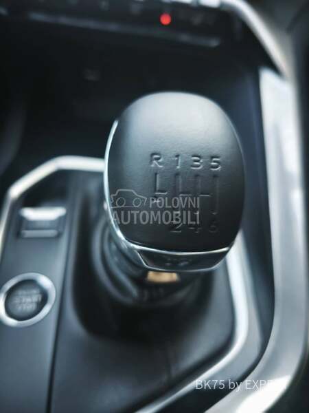 Peugeot 3008 8mm V.Ser. Pano Koza