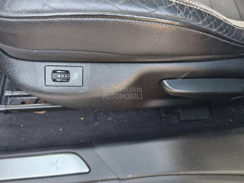Citroen DS5 2.0 HDI / Aut / Pan