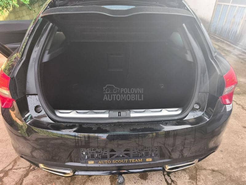 Citroen DS5 2.0 HDI / Aut / Pan