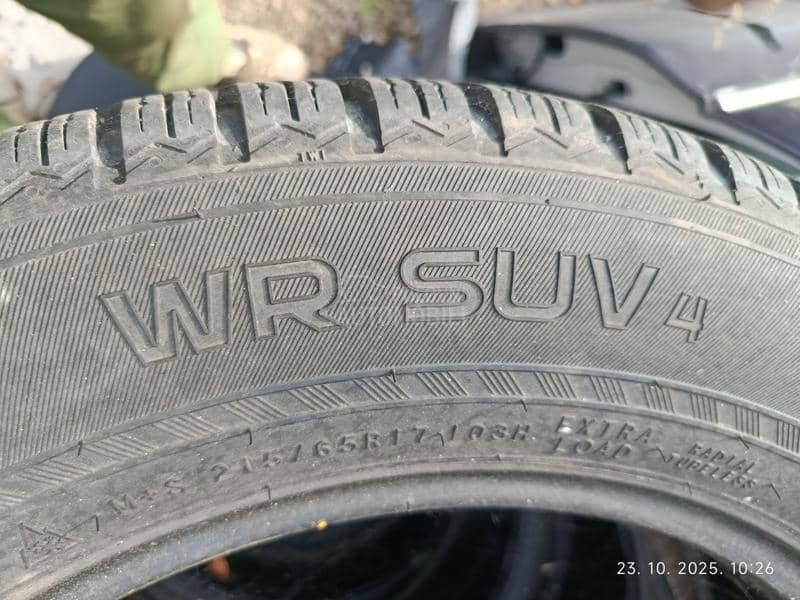 Nokian 215/65 R17 Sve sezone