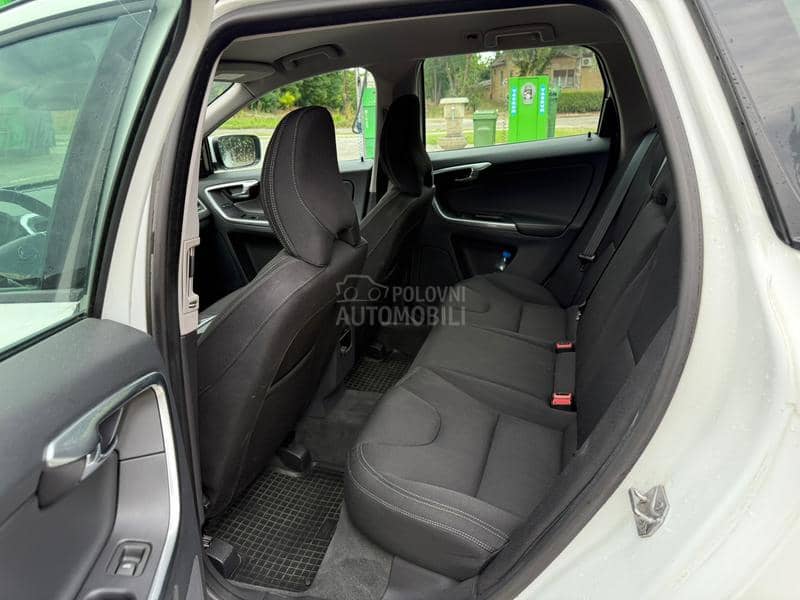 Volvo XC60 D4 190