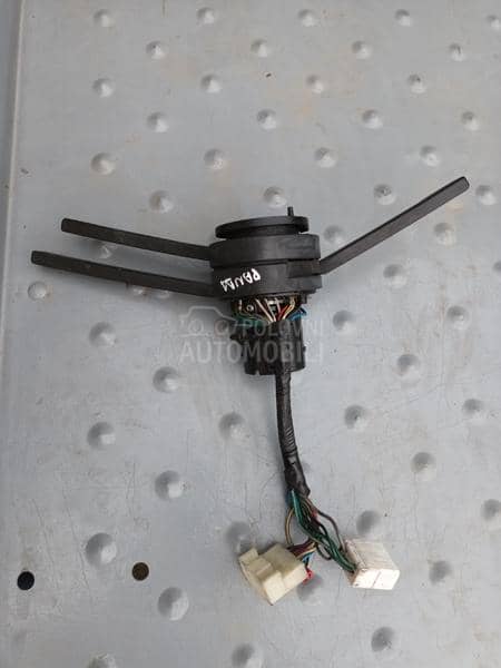 ABLENDER-PREKIDAČ ISPOD VOLANA