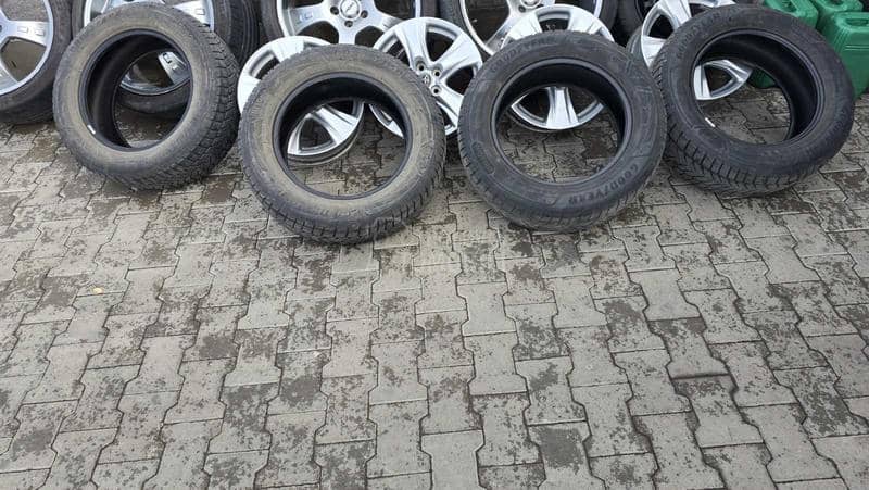 Goodyear 225/65 R17 Zimska