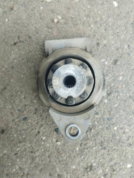 Zafira B 1,6 nosac motora