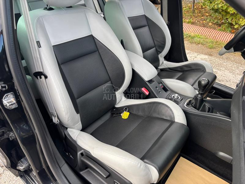 Renault Megane GT Line PAN..KOŽA