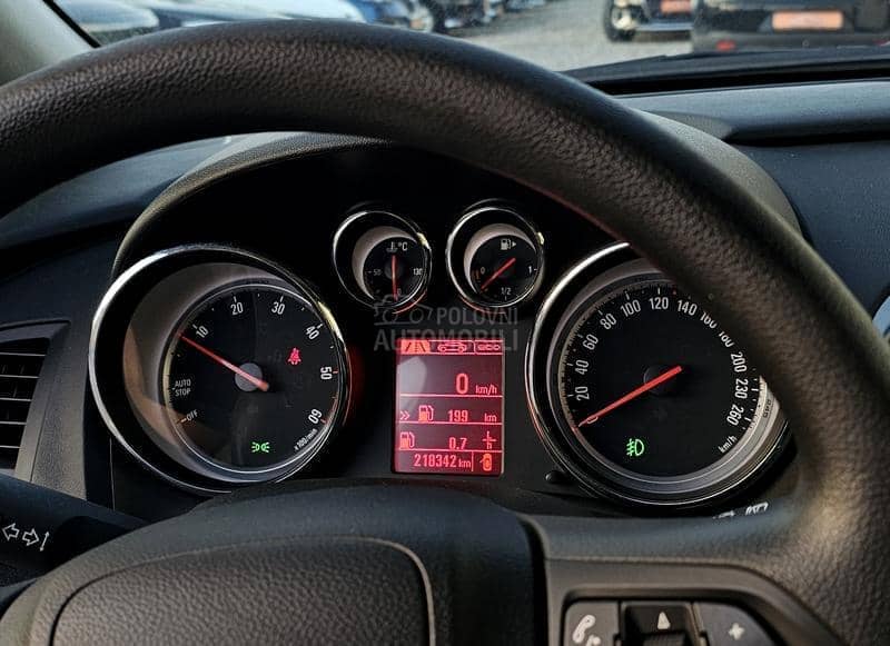 Opel Astra J 1.6 CDTi Cosmo