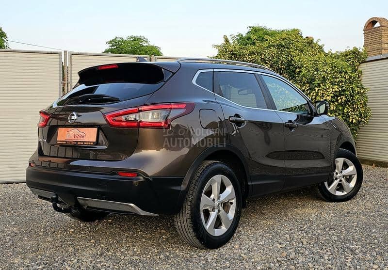 Nissan Qashqai 1.5  dCi Tekna