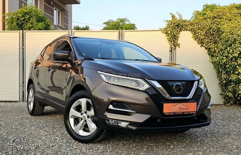 Nissan Qashqai 1.5  dCi Tekna
