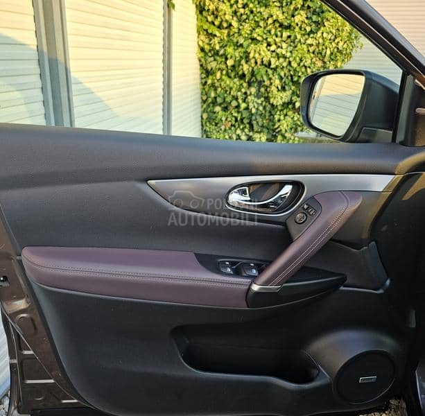 Nissan Qashqai 1.5  dCi Tekna