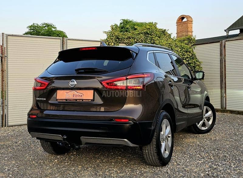 Nissan Qashqai 1.5  dCi Tekna