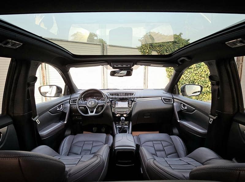 Nissan Qashqai 1.5  dCi Tekna