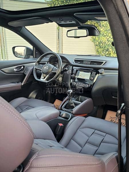 Nissan Qashqai 1.5  dCi Tekna