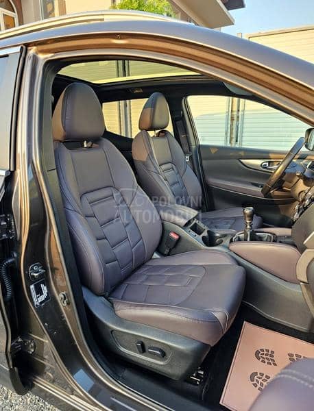 Nissan Qashqai 1.5  dCi Tekna
