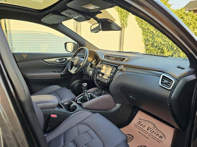 Nissan Qashqai 1.5  dCi Tekna