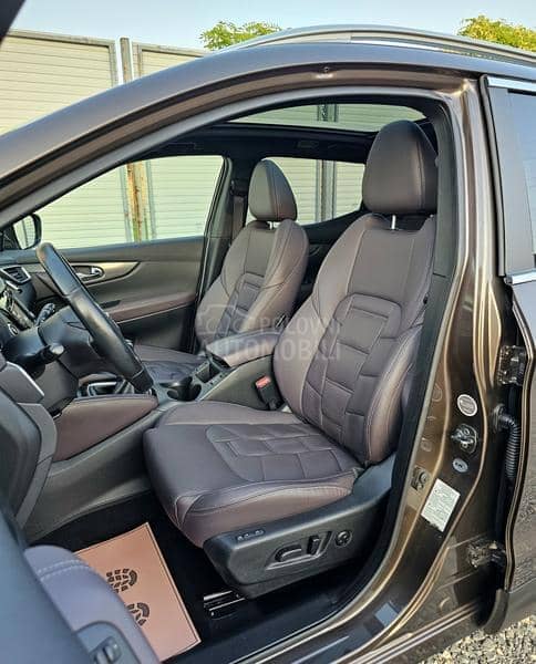 Nissan Qashqai 1.5  dCi Tekna
