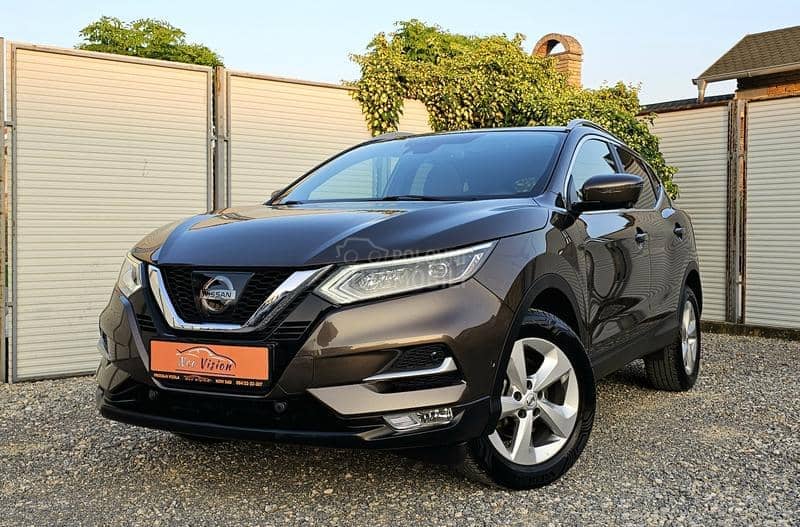 Nissan Qashqai 1.5  dCi Tekna
