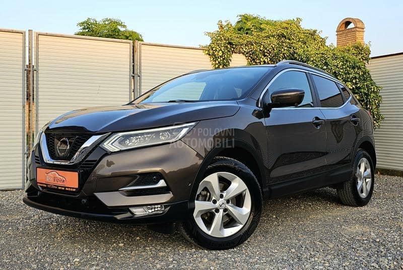 Nissan Qashqai 1.5  dCi Tekna