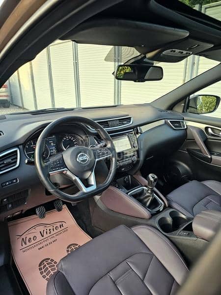 Nissan Qashqai 1.5  dCi Tekna