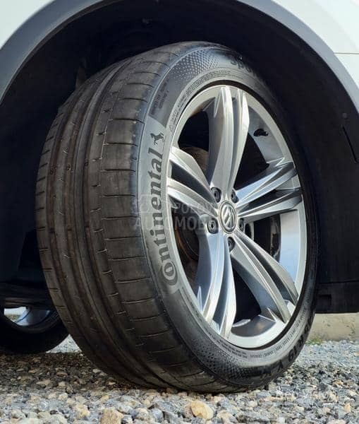 Volkswagen Tiguan 2.0 TDI R-line