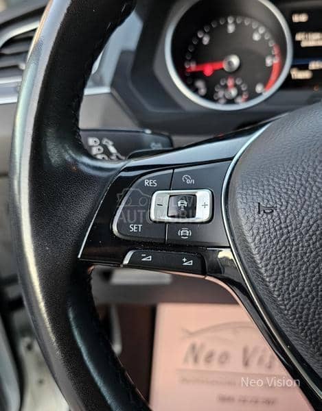 Volkswagen Tiguan 2.0 TDI R-line