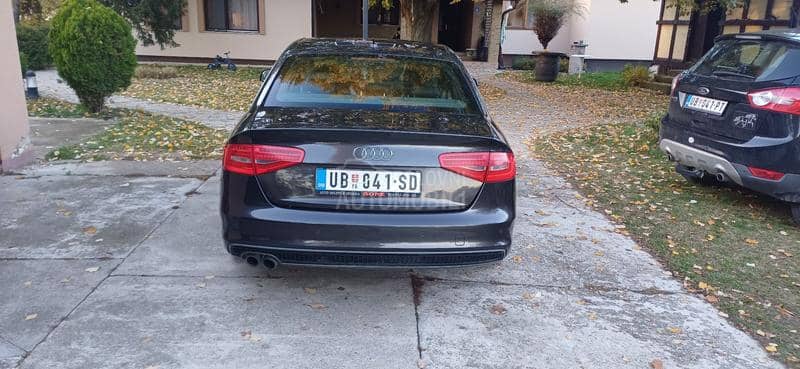 Audi A4 1.8tfsi S-line