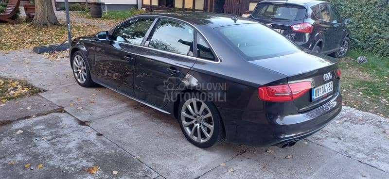 Audi A4 1.8tfsi S-line