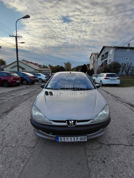 Peugeot 206 