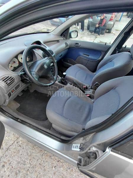 Peugeot 206 