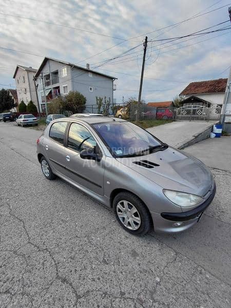 Peugeot 206 