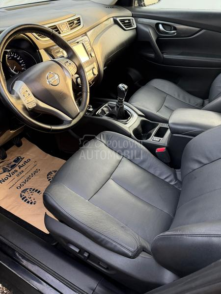 Nissan X-Trail 1.6 b TEKNA