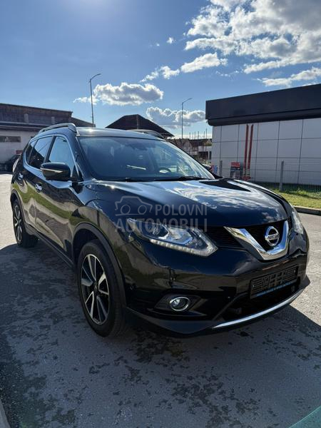 Nissan X-Trail 1.6 b TEKNA