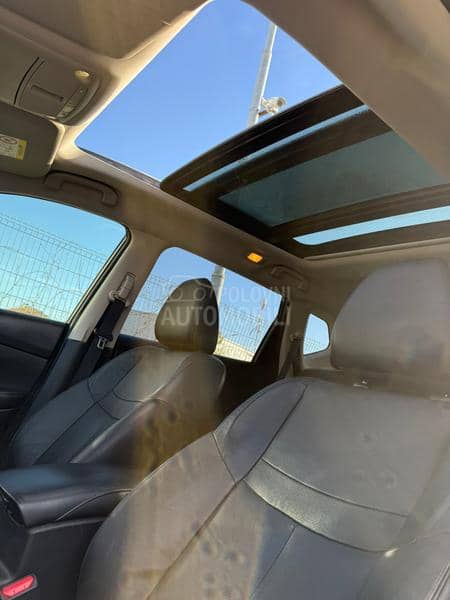 Nissan X-Trail 1.6 b TEKNA