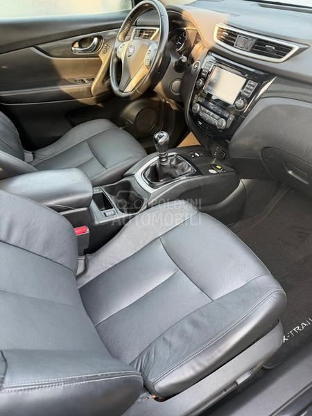 Nissan X-Trail 1.6 b TEKNA