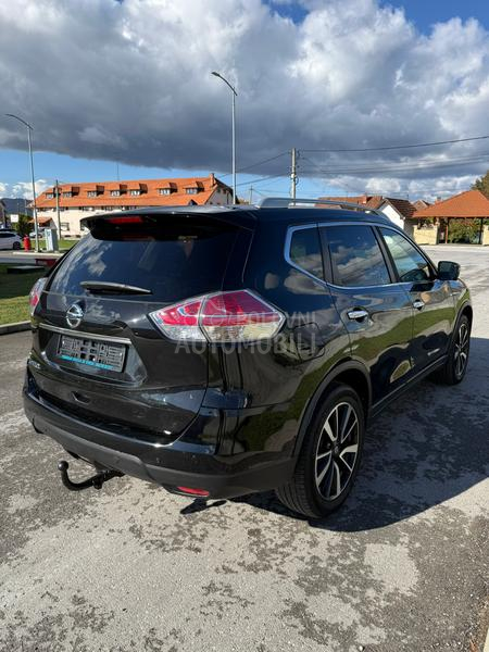 Nissan X-Trail 1.6 b TEKNA