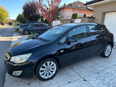 Opel Astra J 1.6 16V ENJOY