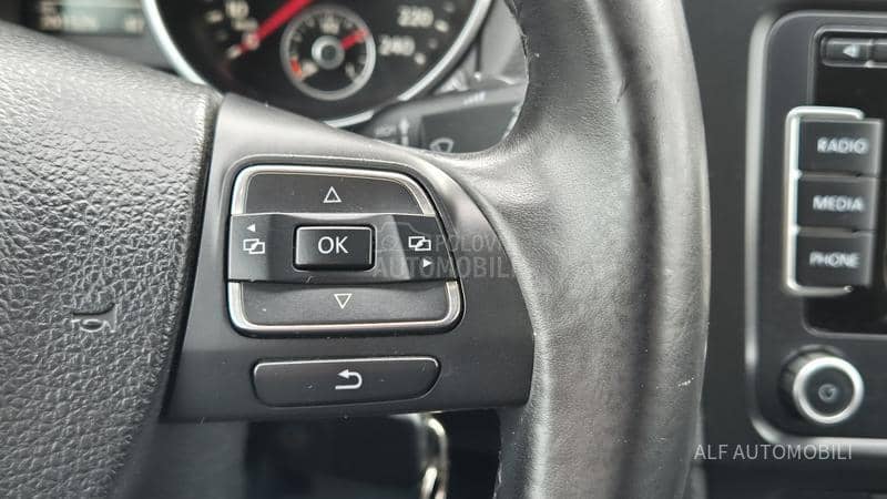 Volkswagen Golf 6 1.2  HI-LINE