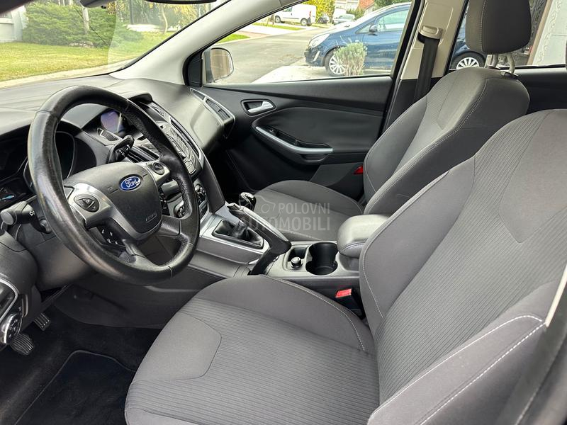 Ford Focus 1.6TDCI TITANIUM Ford Focus 1.6TDCI TITANIUM