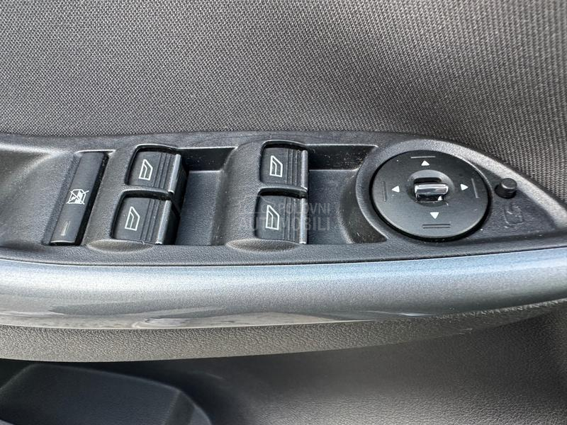 Ford Focus 1.6TDCI TITANIUM Ford Focus 1.6TDCI TITANIUM