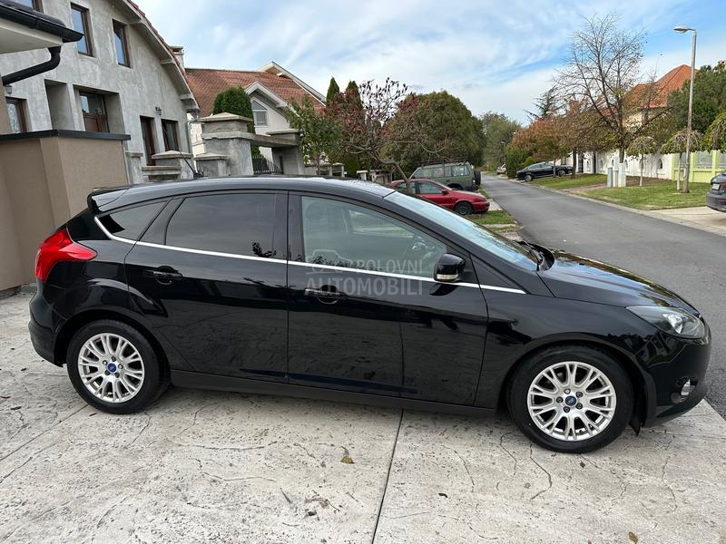 Ford Focus 1.6TDCI TITANIUM Ford Focus 1.6TDCI TITANIUM