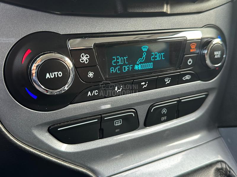 Ford Focus 1.6TDCI TITANIUM Ford Focus 1.6TDCI TITANIUM