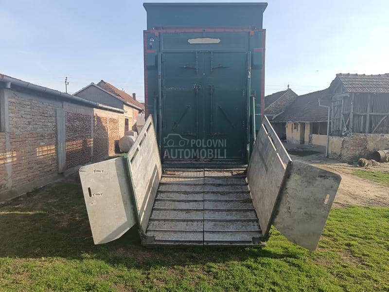 Mercedes Benz STOČAR