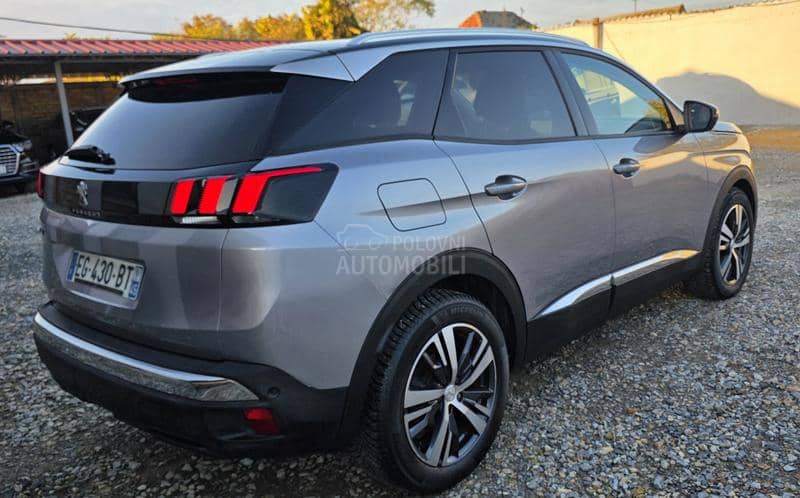 Peugeot 3008 1.6hdi allure t.o.p