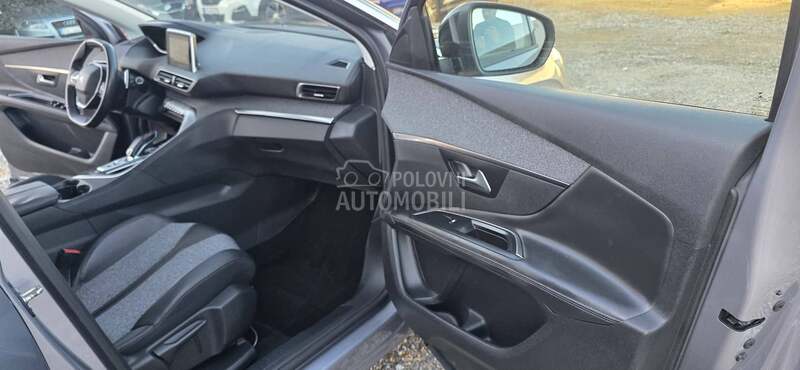 Peugeot 3008 1.6hdi allure t.o.p