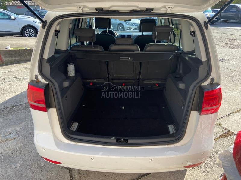 Volkswagen Touran 1.6 TDI DSG 7sed