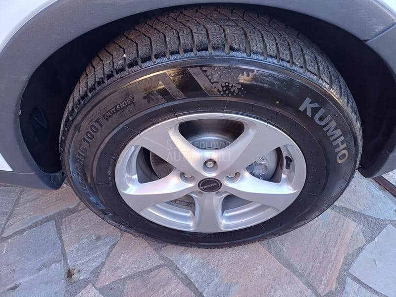 Ford Kuga 2.0 / 4X4 / CH