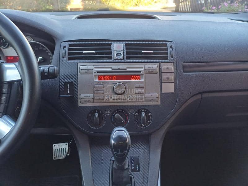 Ford Kuga 2.0 / 4X4 / CH