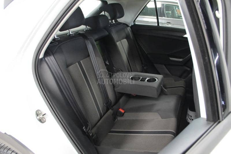 Volkswagen T-Roc RATA OD/LOUNGE