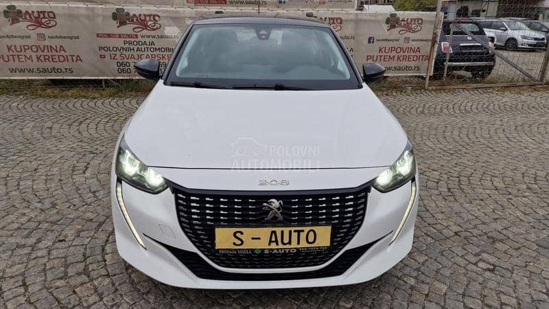 Peugeot 208 NAVlG/KREDlT