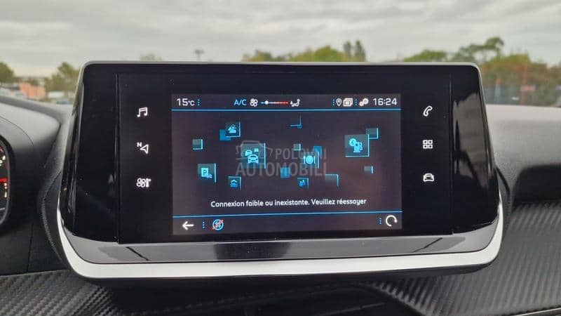 Peugeot 208 NAVlG/KREDlT