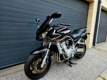 Yamaha fzs 1000 fazer
